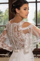 Nicole tył