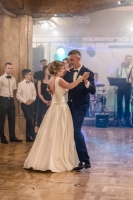 Pani Angelika w sukni Odette