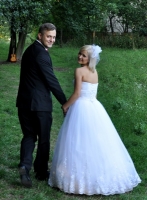 Pani Kinga w sukni Brigitte 4
